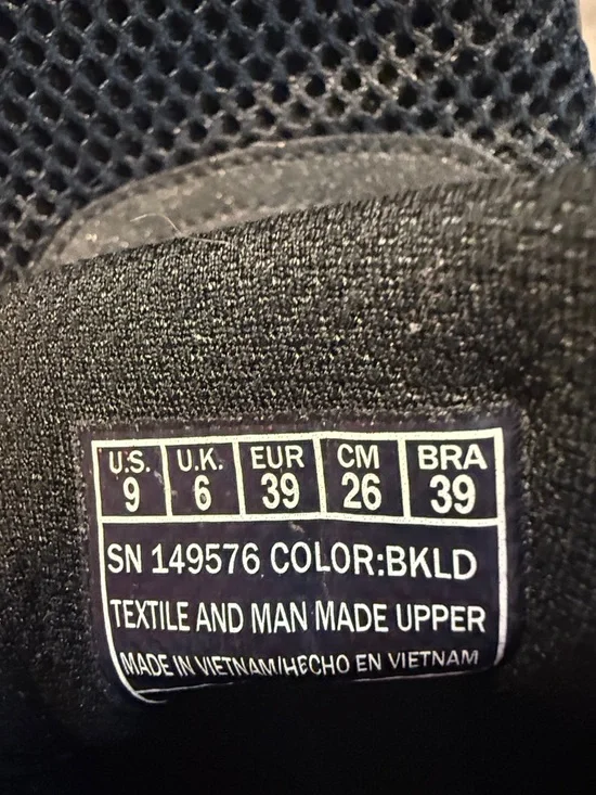 Skechers Women's Black Mesh Sneakers with Leopard Accent - Picture 3 of 6